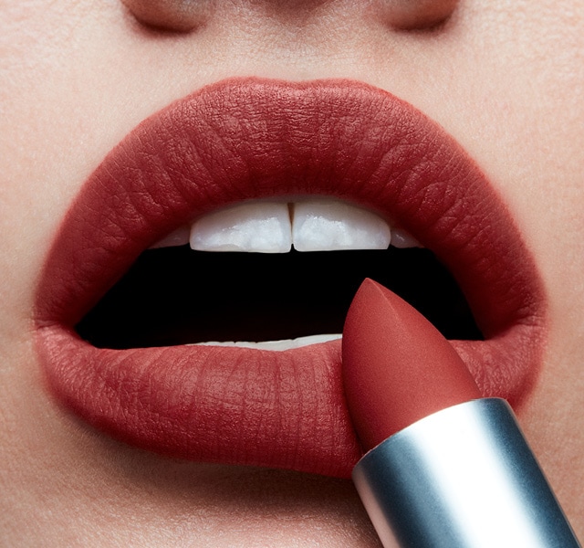 Powder Kiss Lipstick - Devoted to Chili