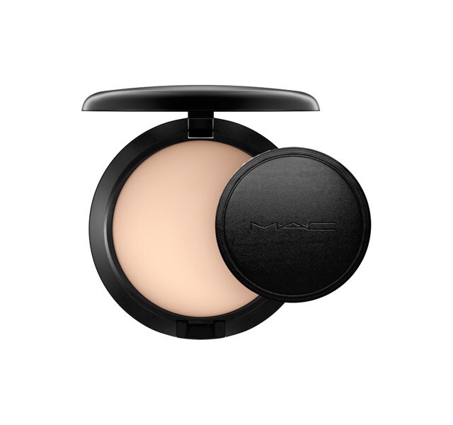 Компактная пудра Studio Careblend/Pressed Powder Компактная пудра Studio Careblend/Pressed Powder